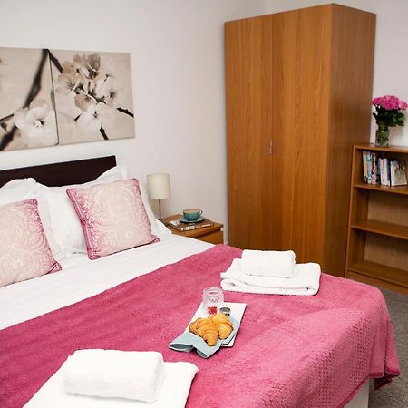 Apt 2, Trafalgar Square 2Nd Floor By Indigo Flats London Exterior foto
