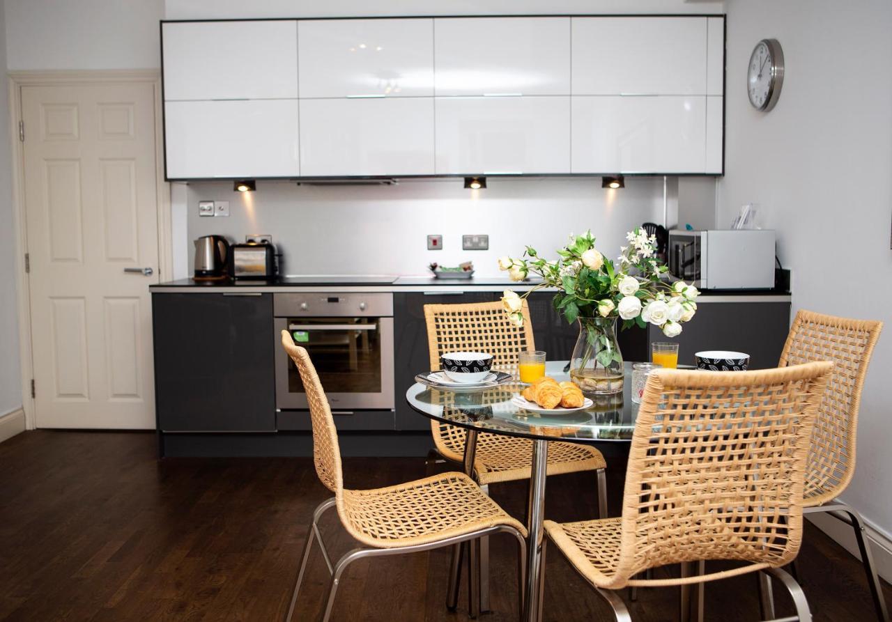 Apt 2, Trafalgar Square 2Nd Floor By Indigo Flats London Exterior foto